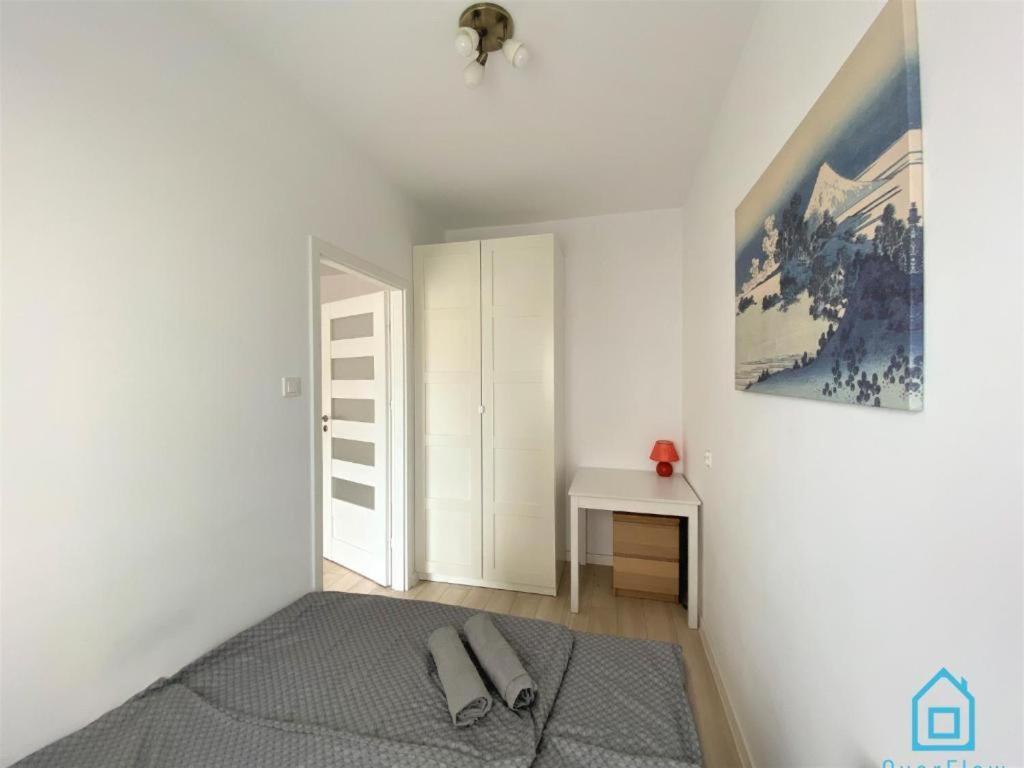 Milky Apartment With Balcony - 3 Km To Baltic Sea Gdańsk Exterior foto